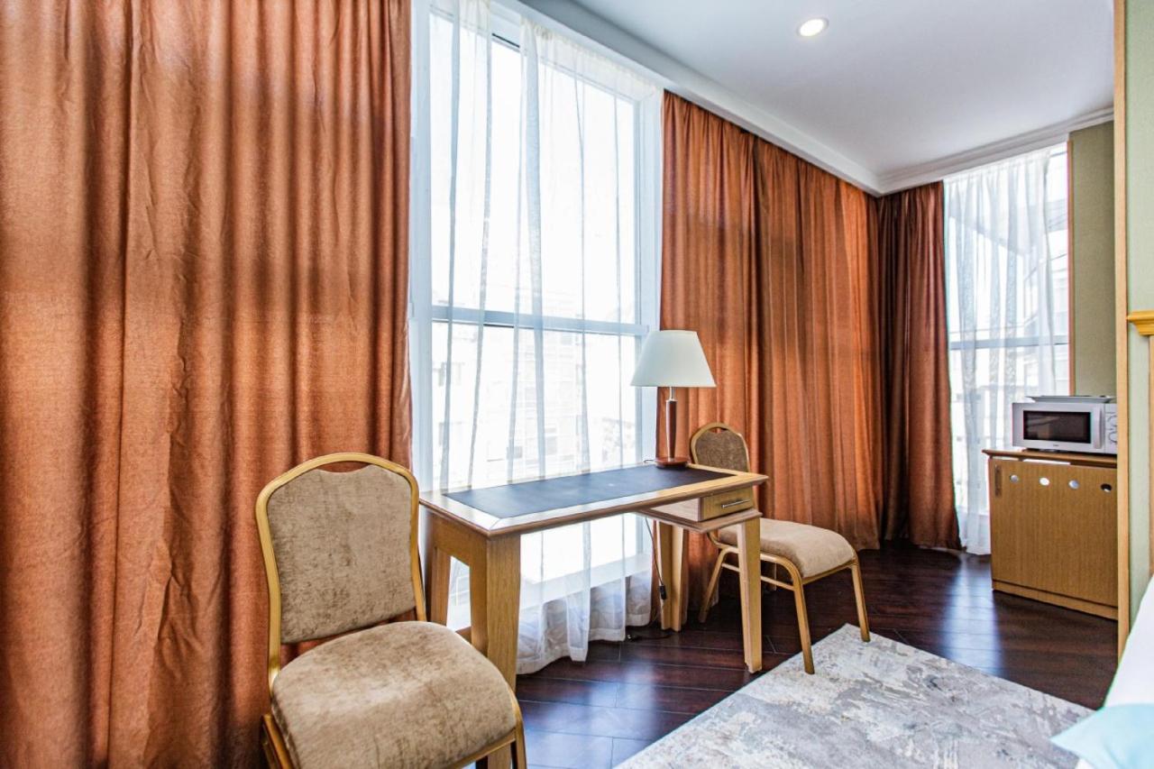 Shera Park Boutique Hotel Αλμάτι Εξωτερικό φωτογραφία
