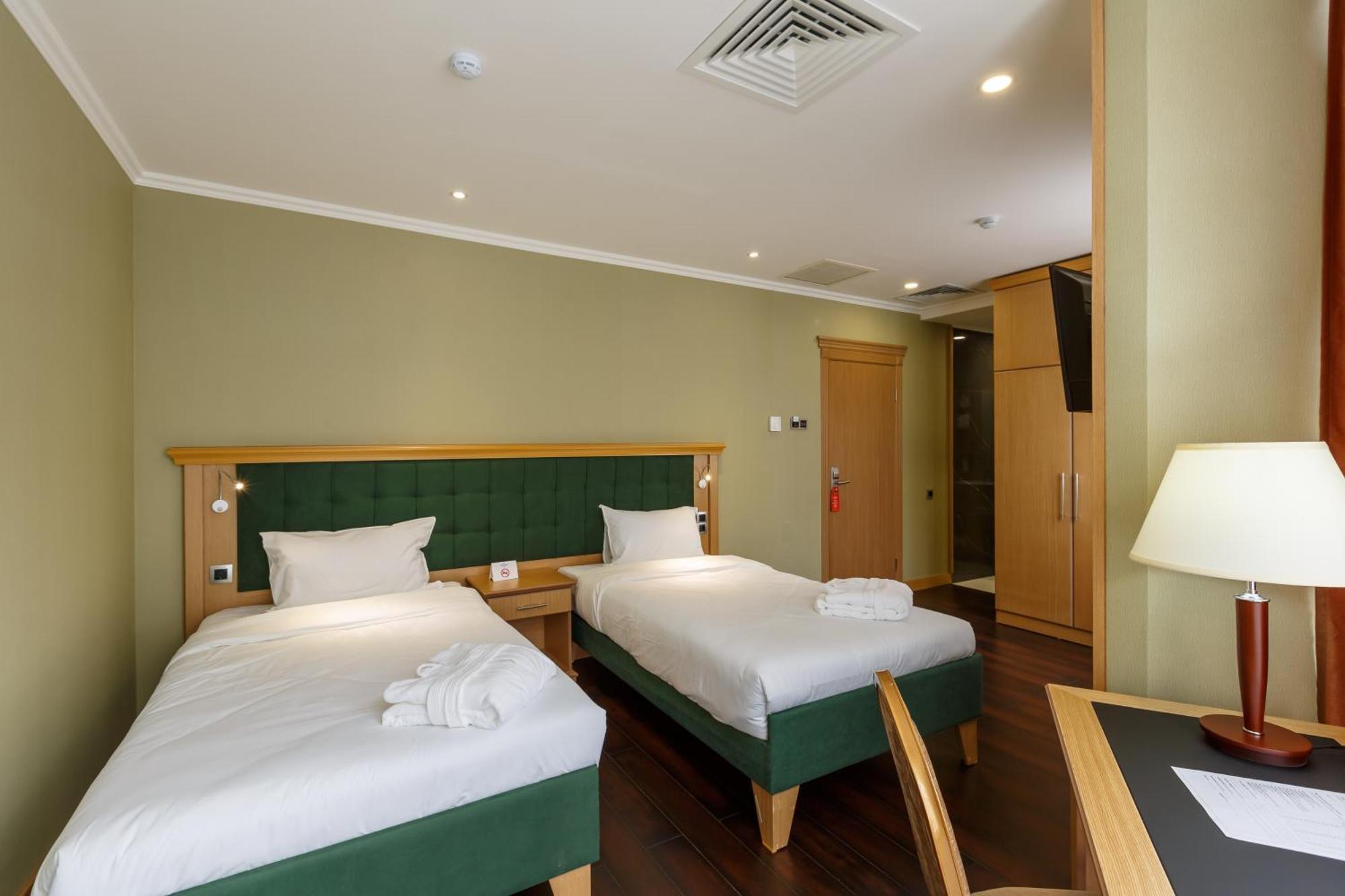 Shera Park Boutique Hotel Αλμάτι Εξωτερικό φωτογραφία