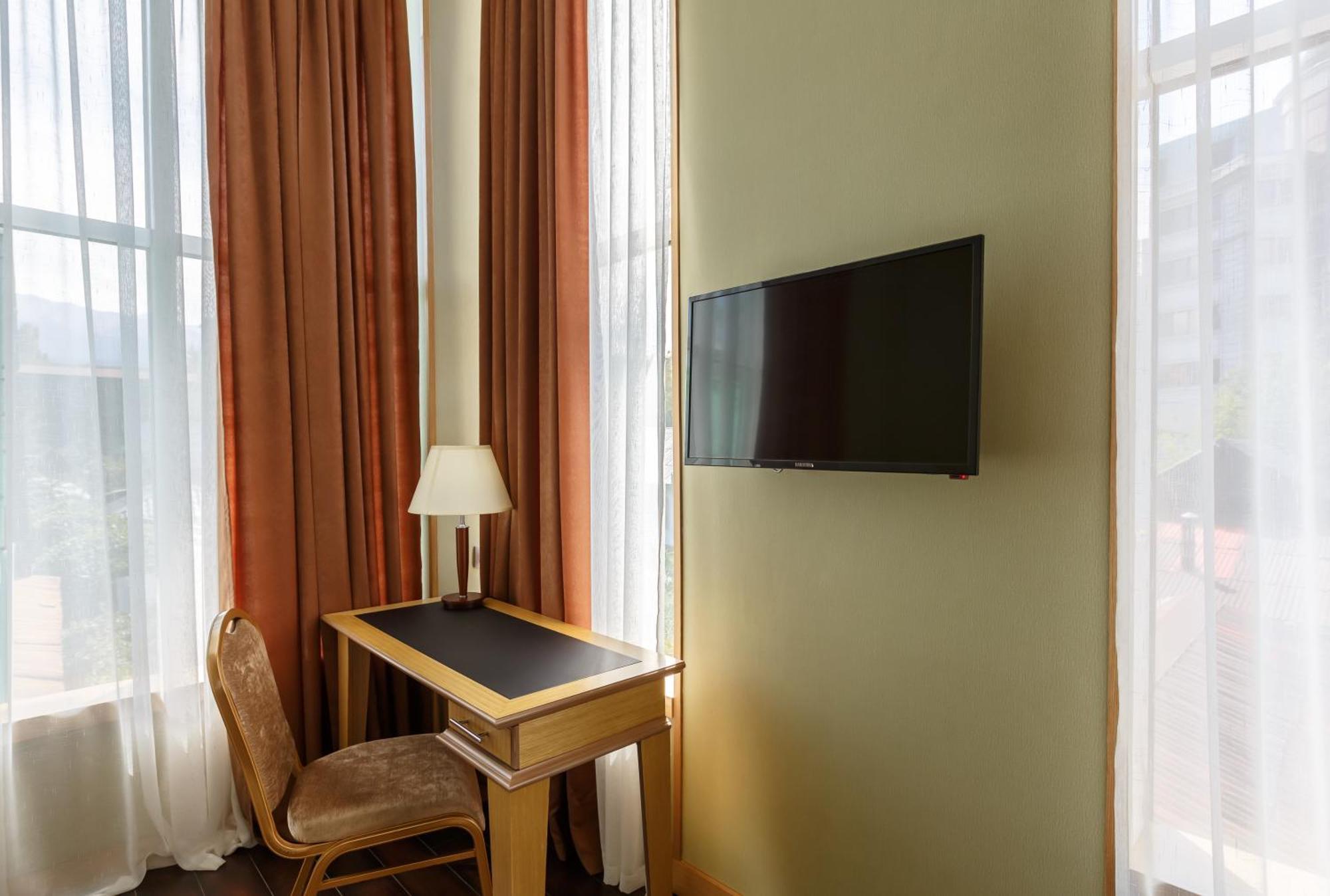 Shera Park Boutique Hotel Αλμάτι Εξωτερικό φωτογραφία