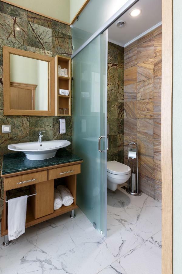Shera Park Boutique Hotel Αλμάτι Εξωτερικό φωτογραφία