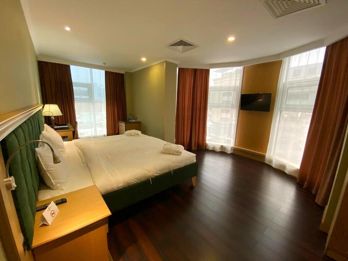Shera Park Boutique Hotel Αλμάτι Εξωτερικό φωτογραφία